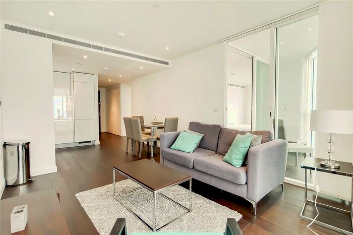 2 Bedroom Flat To Rent In Sky Gardens, Wandsworth Road, London, SW8