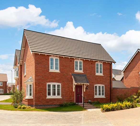 3 Bedroom Detached House For Sale In Wainwright Road, Hugglescote, LE67