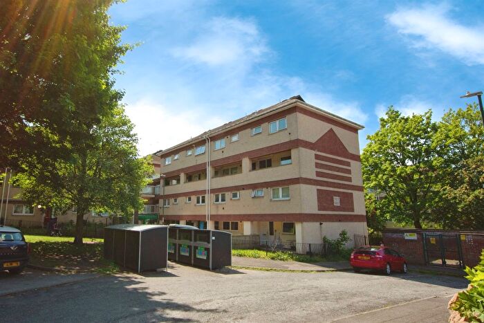 2 Bedroom Flat For Sale In St. Albans Road, Nottingham, NG6