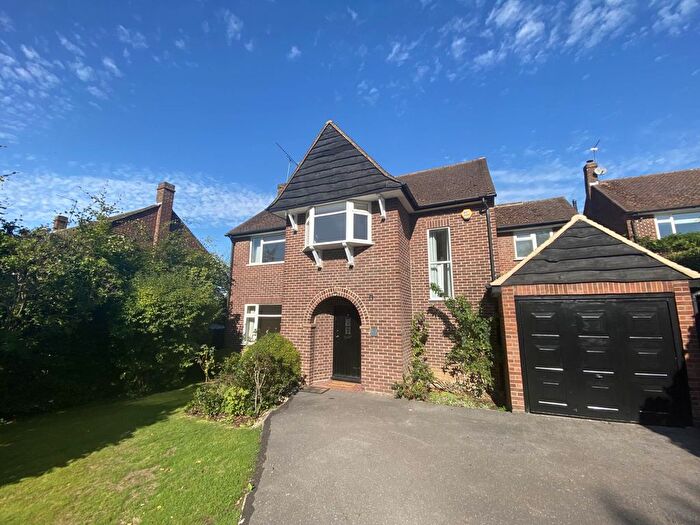 4 Bedroom Detached House To Rent In Canons Close, Radlett, WD7