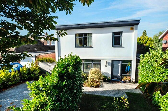 4 Bedroom Detached House For Sale In Chignal Road, Chelmsford, CM1