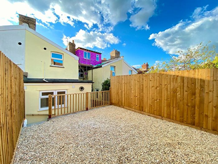 2 Bedroom Flat To Rent In Harrow Road, Bristol, BS4