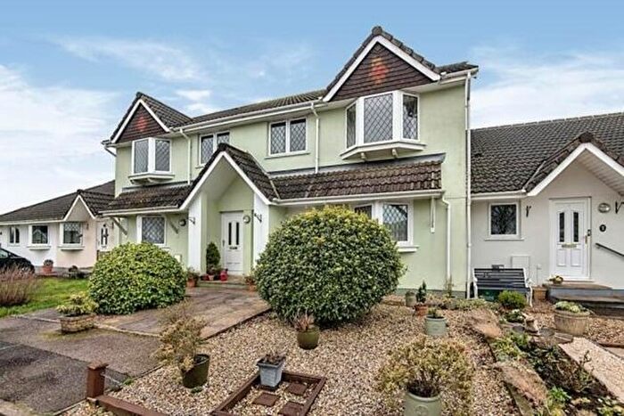 2 Bedroom Flat For Sale In Culme Close, Dunkeswell, EX14