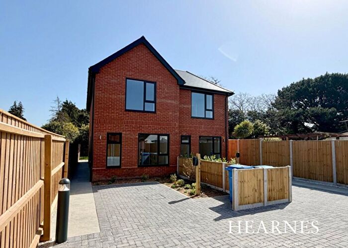 2 Bedroom Semi Detached House For Sale In Brixey Road, Parkstone, Poole, BH12