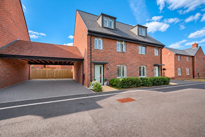 4 Bedroom Semi-Detached House For Sale In Lockheed Street, Weston Turville, Aylesbury, HP22
