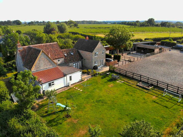 6 Bedroom Detached House For Sale In Hornblotton, Shepton Mallet, BA4