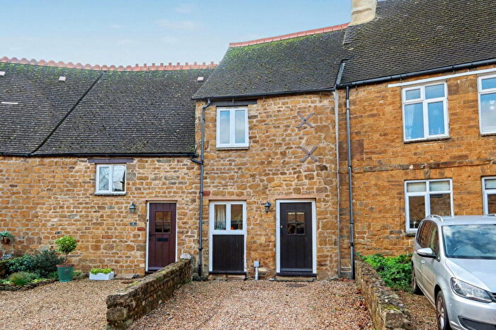 1 Bedroom Terraced House For Sale In Millwright Close, Banbury, OX16