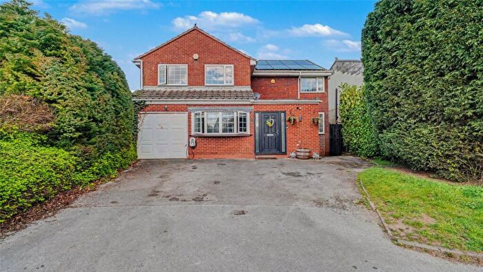 4 Bedroom Detached House To Rent In Station Road, Birmingham, West Midlands, B47