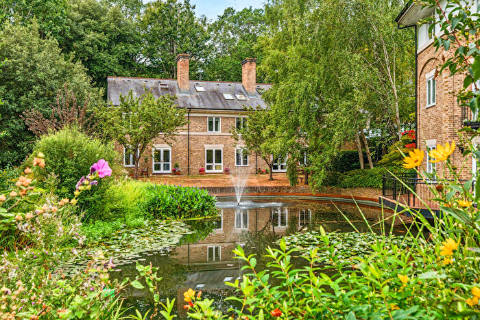 4 Bedroom Terraced House For Sale In Kingston Hill Place, Kingston Upon Thames, KT2