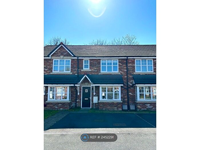 3 Bedroom Terraced House To Rent In Hollins Drive, Bolton, BL2