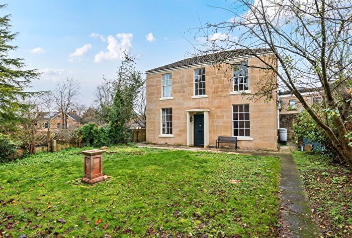 5 Bedroom Detached House For Sale In Hatfield Road, Bath, Somerset, BA2
