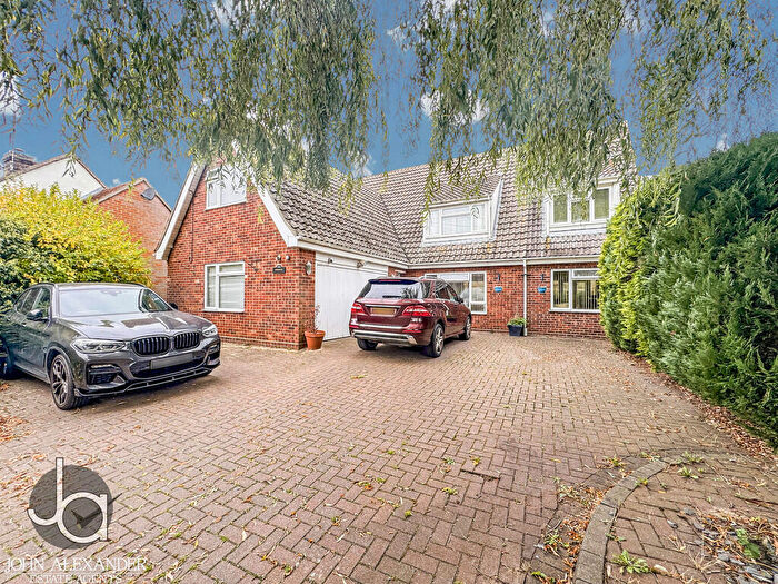 4 Bedroom Detached House For Sale In Hanover Square, Feering, Colchester, CO5