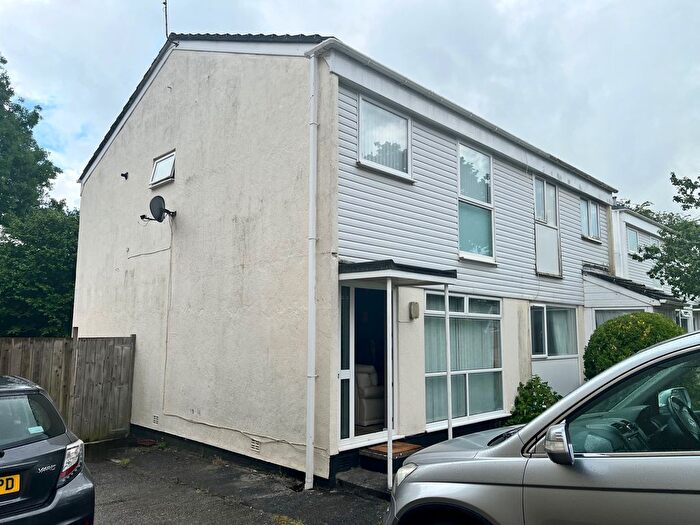 3 Bedroom Semi Detached House To Rent In Ventonlace, Truro, TR2