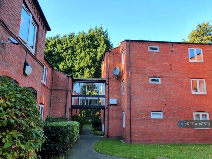 1 Bedroom Flat To Rent In Wake Green Park, Birmingham, B13