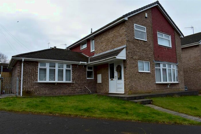 4 Bedroom Detached House To Rent In Barra Close, Hull, HU8