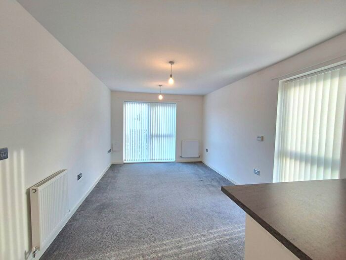 2 Bedroom Flat To Rent In Manchester Road, Altrincham, WA14