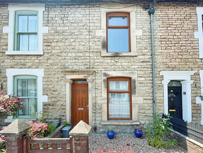 2 Bedroom Terraced House To Rent In Blackburn Road, Darwen, Lancashire, BB3