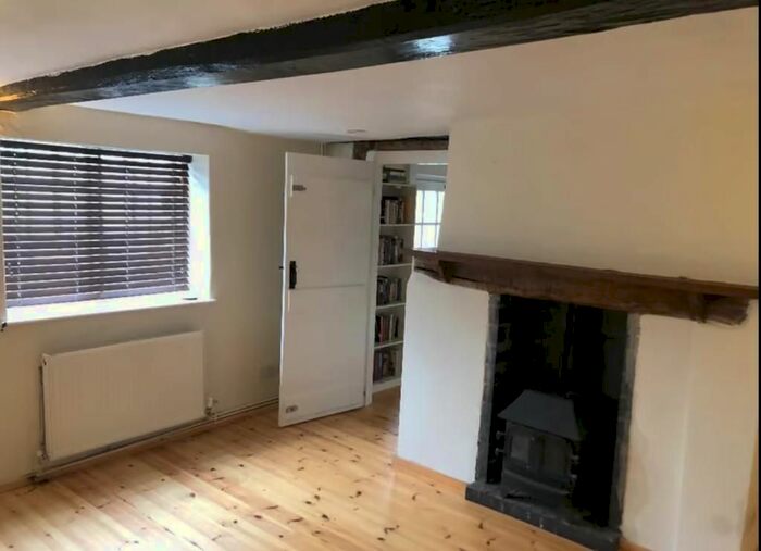 2 Bedroom Terraced House To Rent In Icknield Cottages High Street Streatley, Berkshire, London, RG8