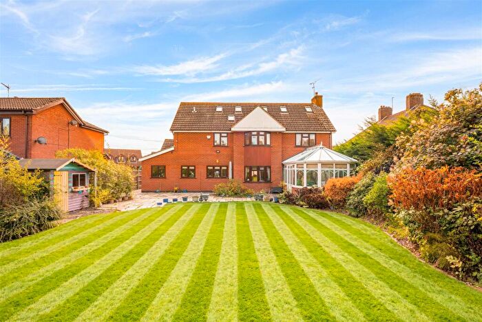 5 Bedroom House For Sale In Slade Close, Nuneaton, CV11