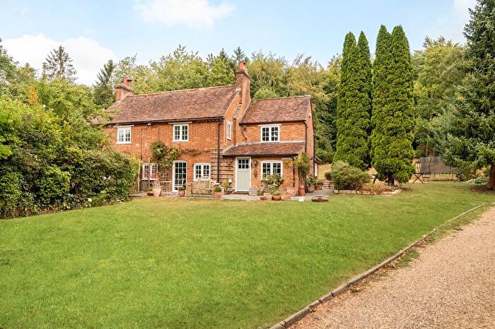 4 Bedroom Cottage For Sale In Sarratt Road, Sarratt, WD3