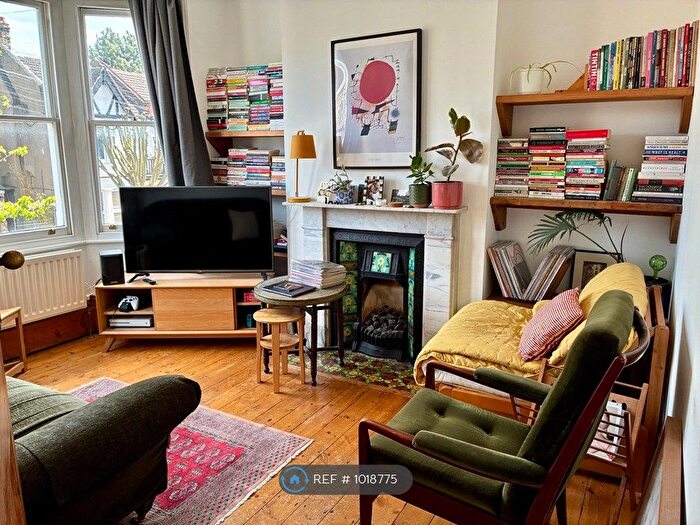 2 Bedroom Flat To Rent In Howard Road, London, E17