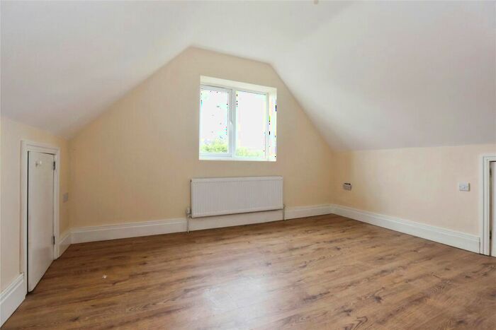 2 Bedroom Bungalow For Sale In Rochester Way, Twyford, Banbury, Oxfordshire, OX17