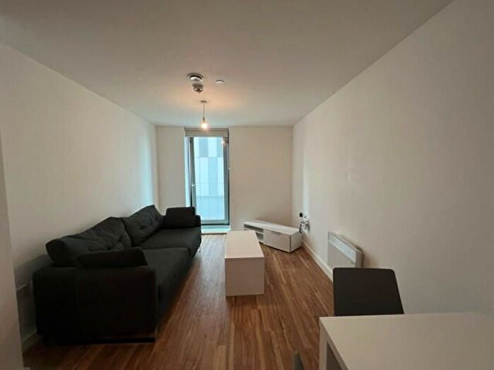 1 Bedroom Flat To Rent In Michigan Point Tower A, Salford, M50