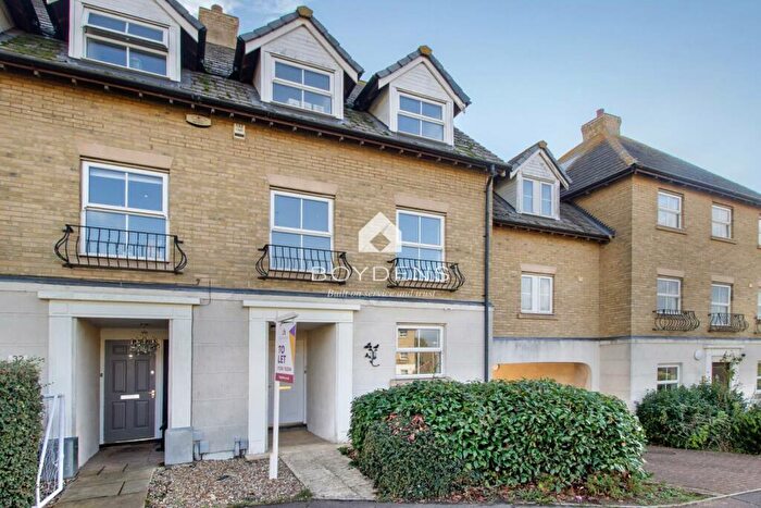 4 Bedroom Property To Rent In Sandmartin Crescent, Stanway, Colchester, Essex, CO3