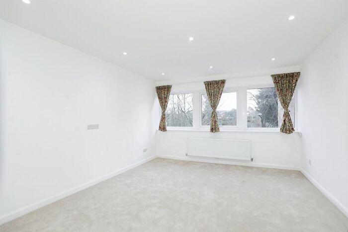 2 Bedroom Terraced House For Sale In Beach Road, Hartford, Northwich, CW8