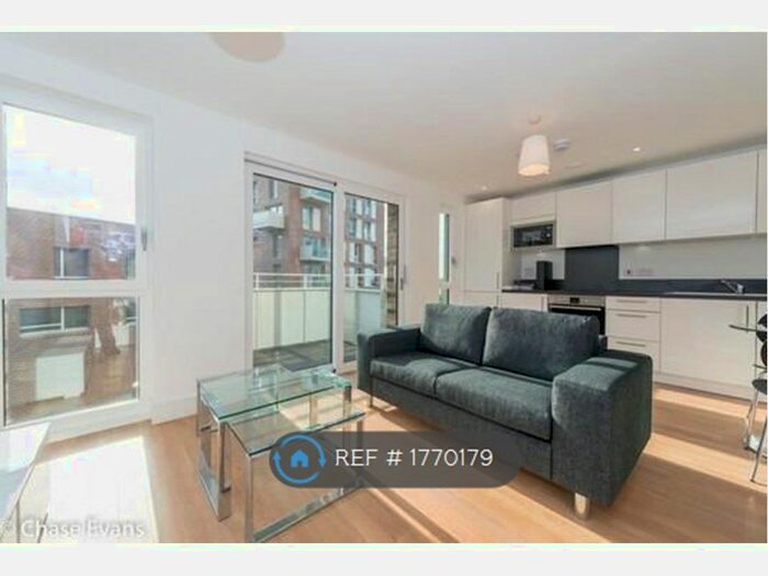 Studio To Rent In Hannaford Walk, London, E3