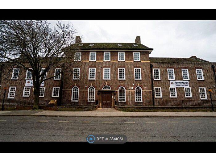 1 Bedroom Flat To Rent In The Old Station House, Willenhall, WV13