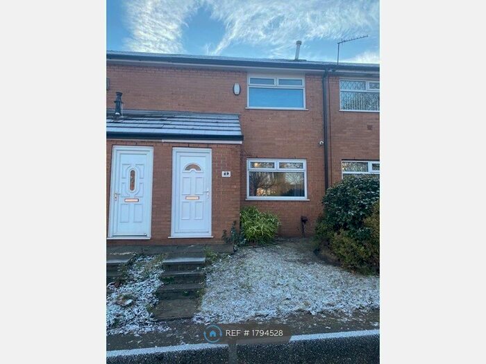 3 Bedroom Terraced House To Rent In Stamford Square, Ashton-Under-Lyne, OL6