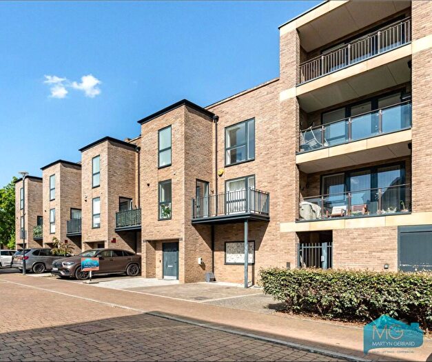 4 Bedroom Terraced House For Sale In Delta Mews, Mill Hill, London, NW7