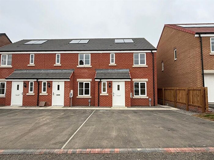 3 Bedroom Terraced House To Rent In Saffron Gardens, Hemlington, TS8