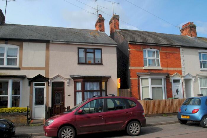 2 Bedroom Terraced House To Rent In Spencer Road, Rushden, NN10