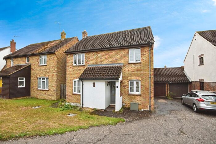 4 Bedroom Detached House For Sale In St. Fabians Drive, Chelmsford, CM1