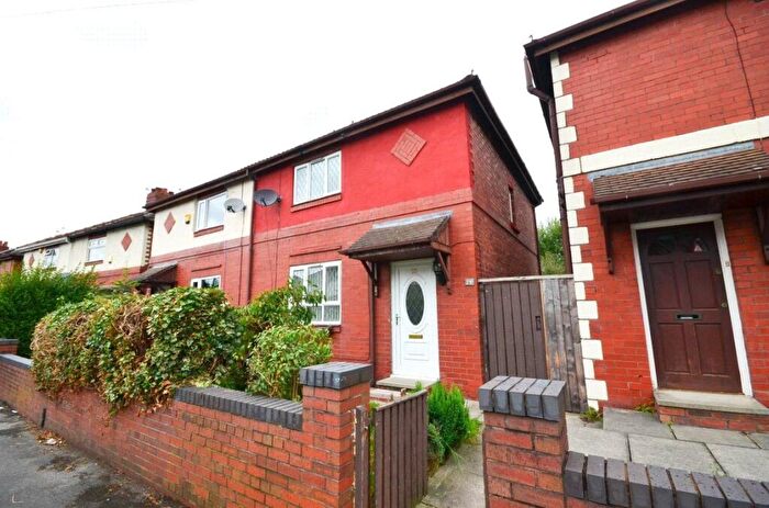 2 Bedroom Semi-Detached House To Rent In Somers Road, Reddish, Stockport, SK5