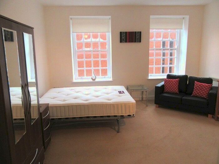 Studio To Rent In Exchange Building, 26 Market Street, Llanelli. SA15
