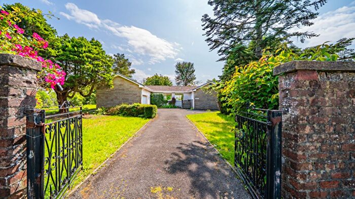2 Bedroom Detached Bungalow To Rent In West Lennox Drive, Helensburgh, Argyll Amp; Bute, G84