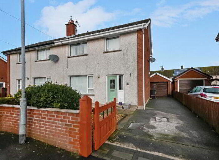 3 Bedroom Semi-Detached House For Sale In Marlodge Drive, Moneyreagh, BT23