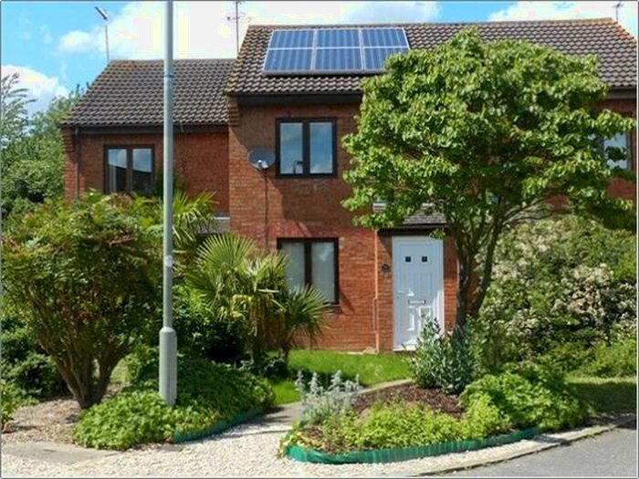 2 Bedroom Semi-Detached House To Rent In Quarry Close, Bloxham, OX15