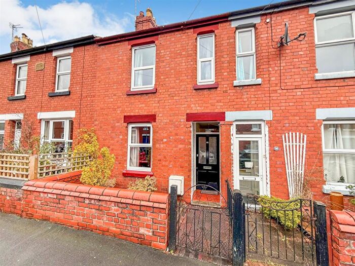 3 Bedroom Terraced House For Sale In Albert Road, Oswestry, SY11