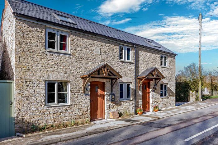 2 Bedroom Semi Detached House For Sale In Walnut Cottage, Cassington, OX29