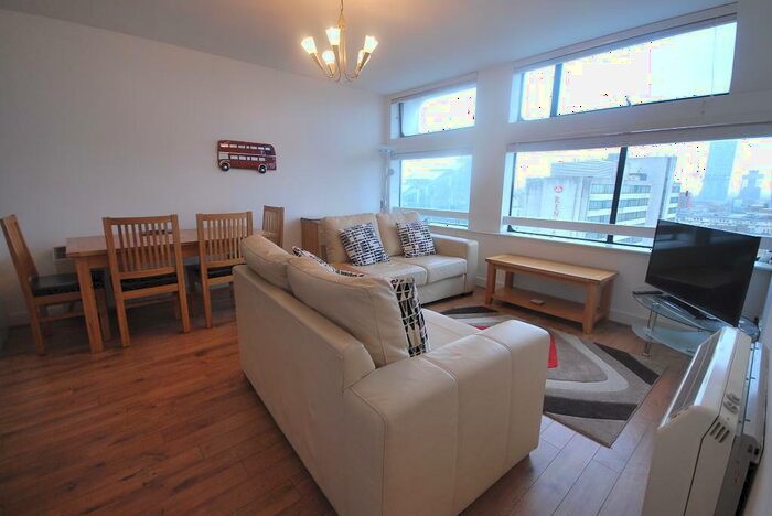 2 Bedroom Apartment To Rent In Victoria Bridge Street, Manchester, M3