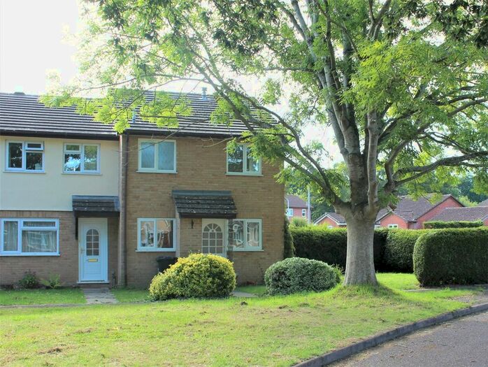 1 Bedroom Semi-Detached House To Rent In Orchid Close, Taunton, TA1