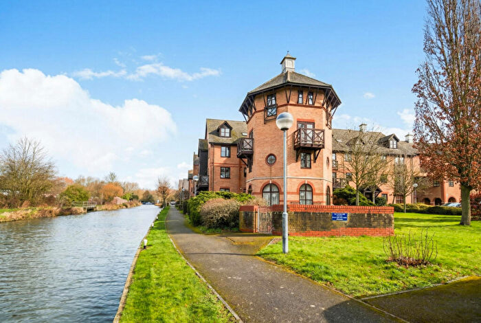 2 Bedroom Apartment For Sale In Lawrence Moorings, Sheering Mill Lane, Sawbridgeworth, Hertfordshire, CM21