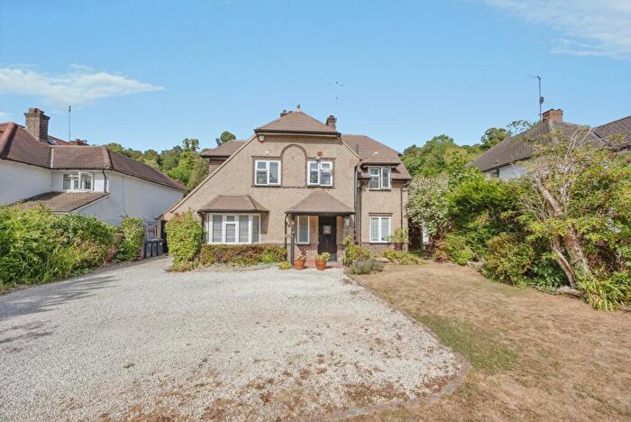 3 Bedroom Detached House For Sale In Croham Valley Road, South Croydon, CR2