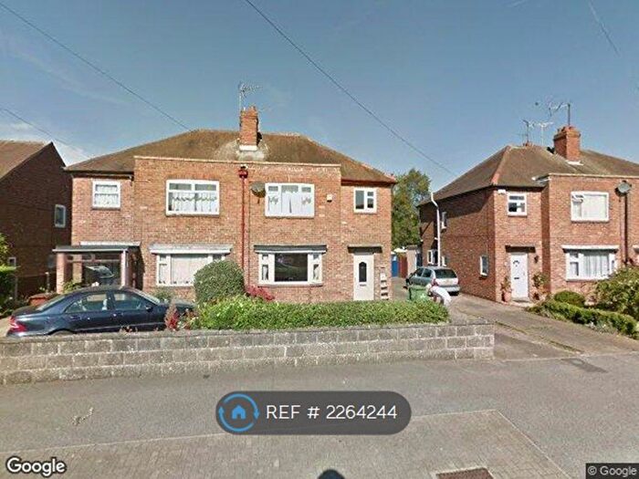3 Bedroom Semi-Detached House To Rent In Clarke Road, Lincoln, LN6