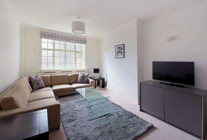 5 Bedroom Block Of Apartments To Rent In Park Road, NW8