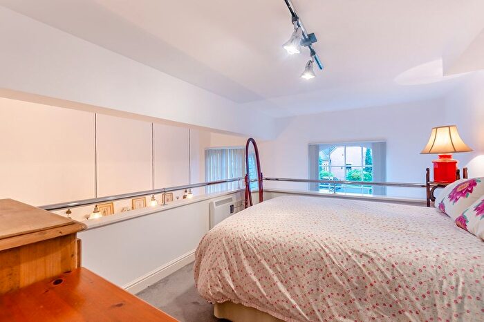 2 Bedroom Flat For Sale In Highcroft Road, Birmingham, B23